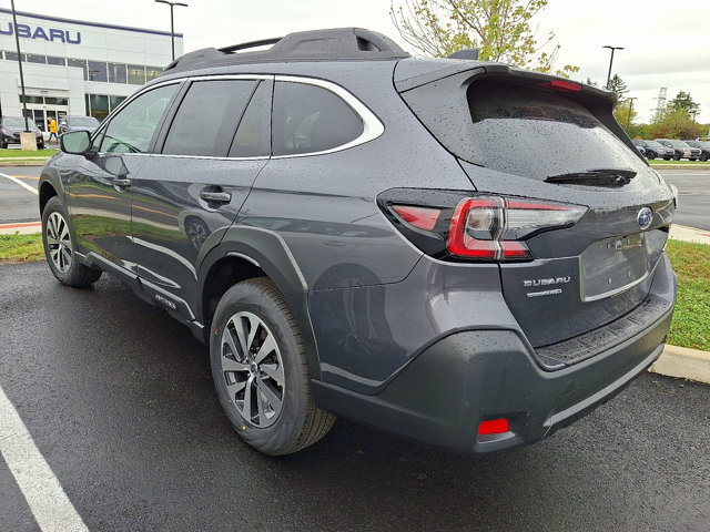 New 2025 Subaru Outback Premium image 3