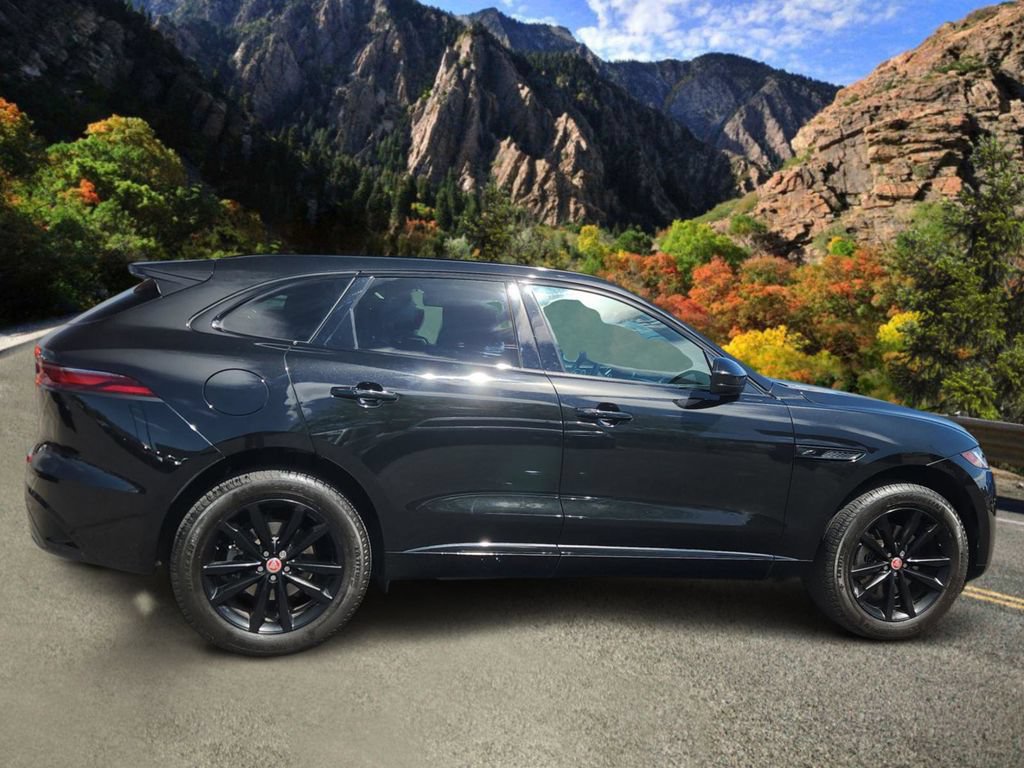 Used 2022 Jaguar F-PACE S AWD/4WD image 2