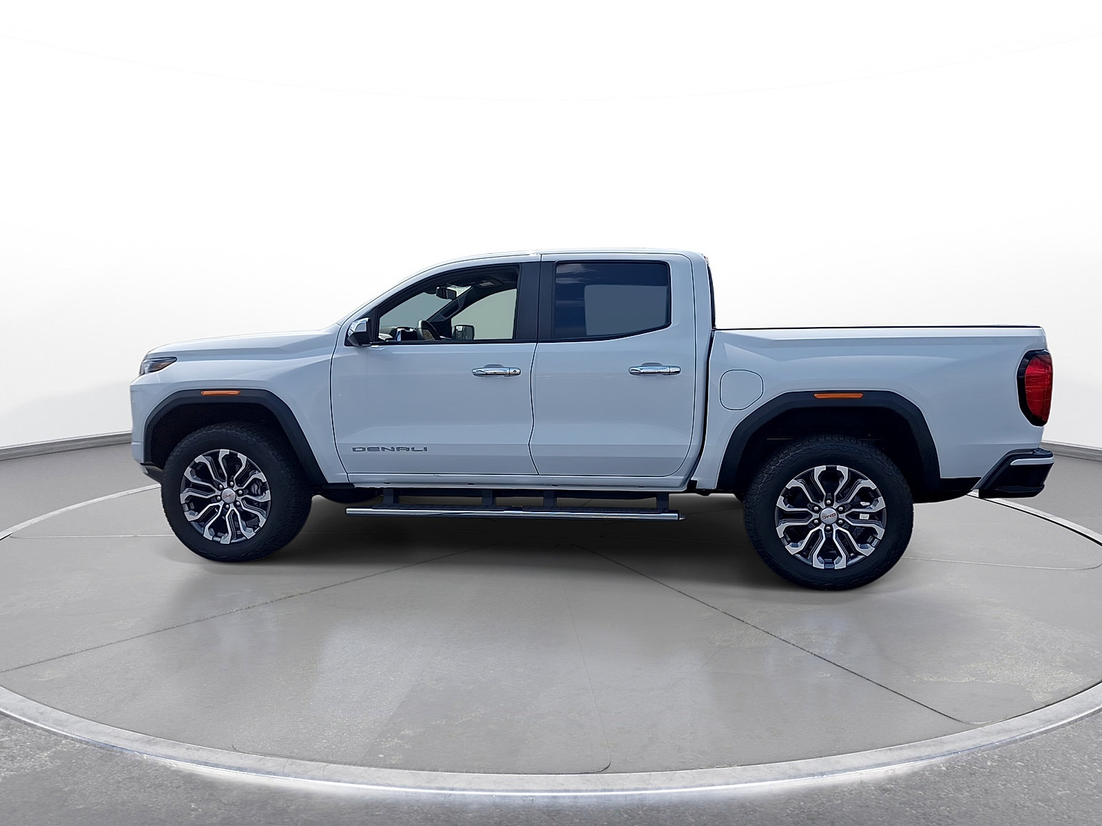 New 2026 GMC Canyon Denali AWD/4WD image 5