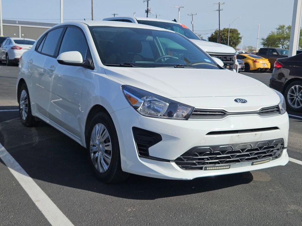 Used 2021 Kia Rio S image 3