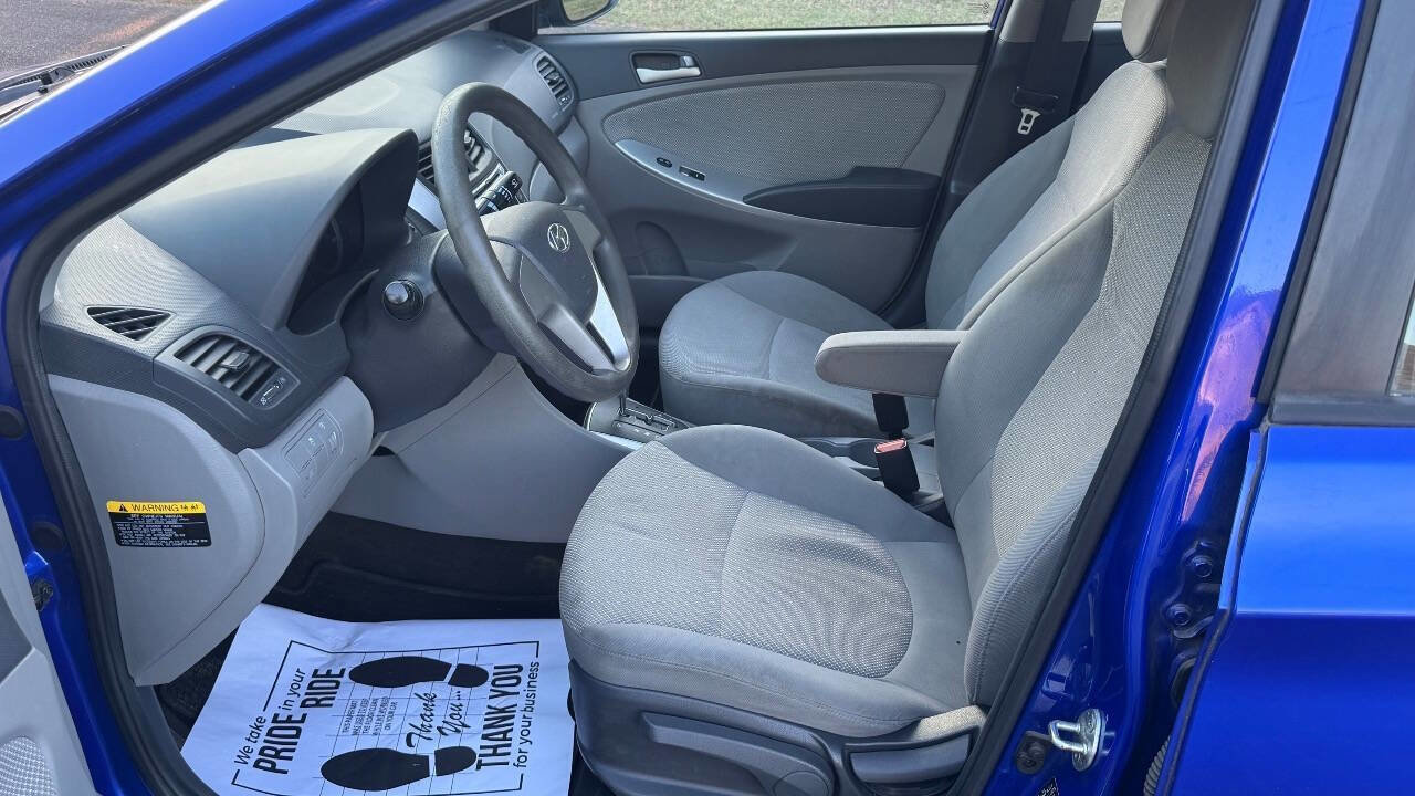 Used 2014 Hyundai Accent GLS FWD image 14