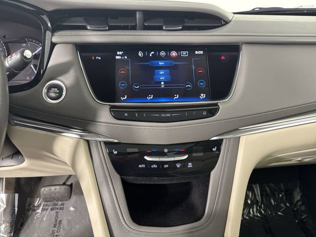 Used 2018 Cadillac XT5 Luxury w/ Driver Awareness Package AWD/4WD image 10