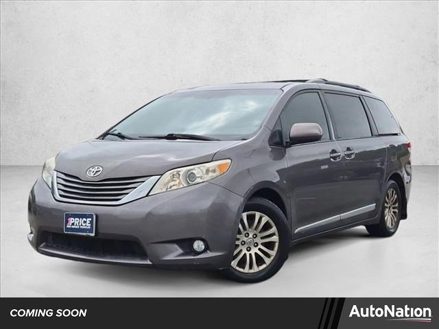 Used 2013 Toyota Sienna XLE