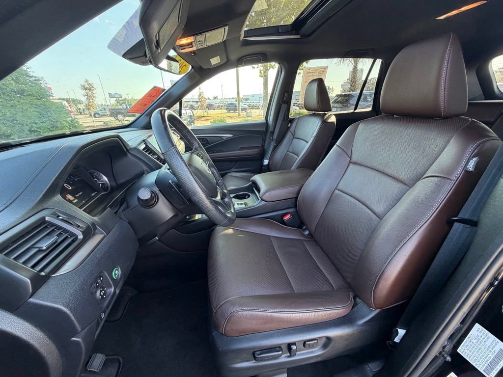 Used 2024 Honda Passport EX-L image 11