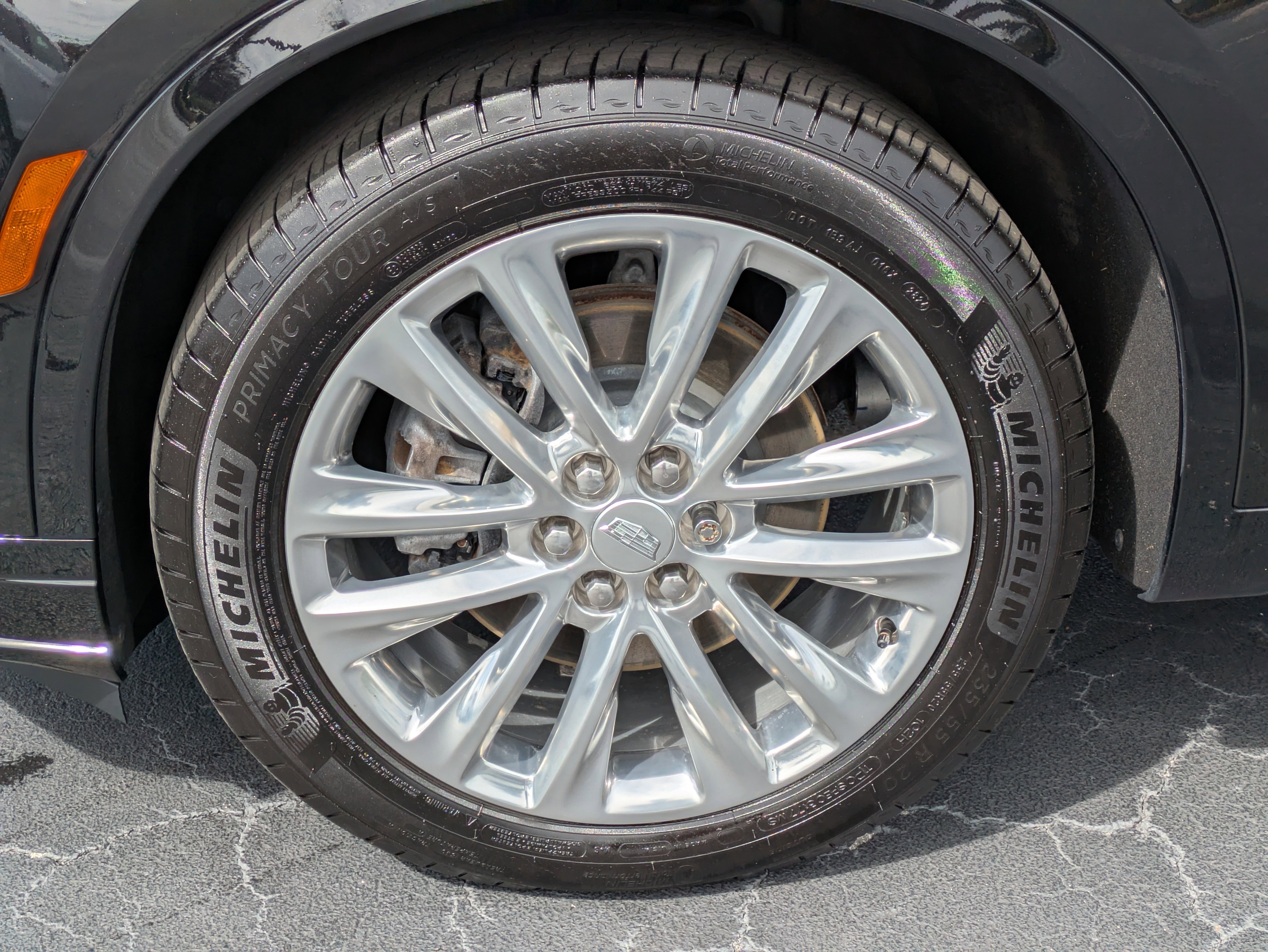 Certified 2024 Cadillac XT6 Premium Luxury image 10