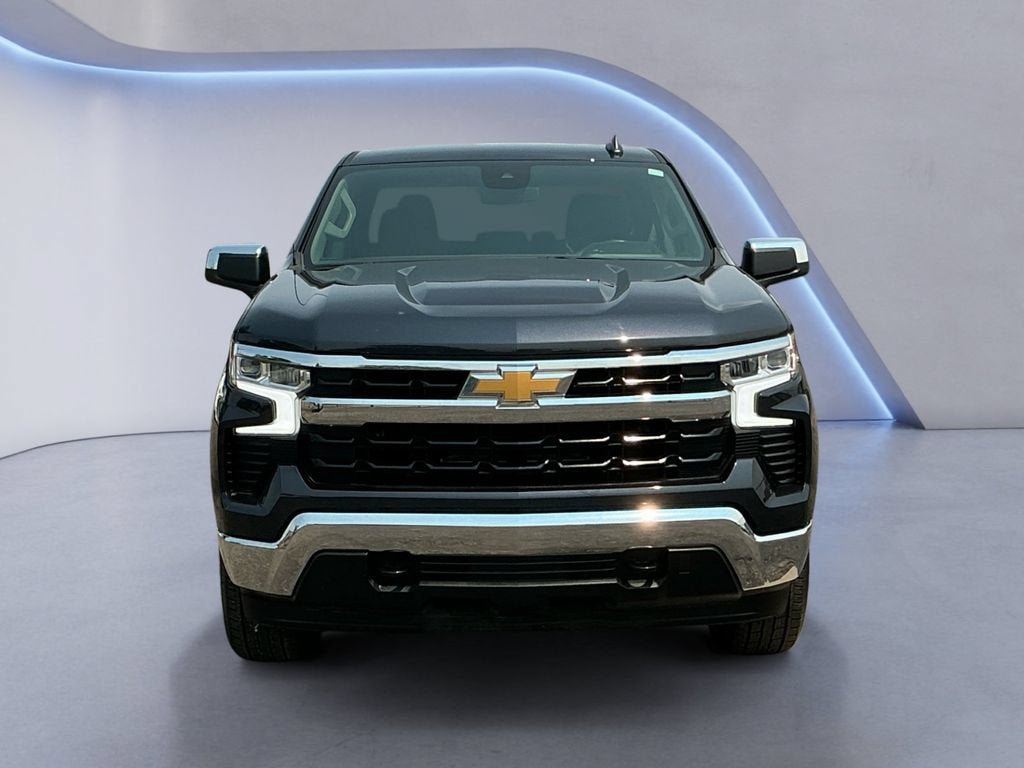 Used 2024 Chevrolet Silverado 1500 LT AWD/4WD image 8