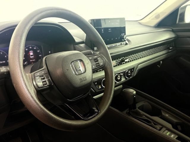Used 2025 Honda Accord SE image 34