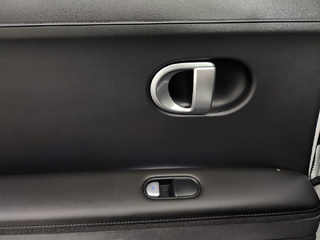 Certified 2024 Hyundai Ioniq 5 Limited AWD/4WD image 15