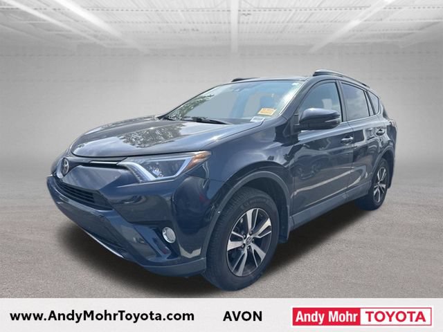 Used 2018 Toyota RAV4 XLE AWD/4WD image 3