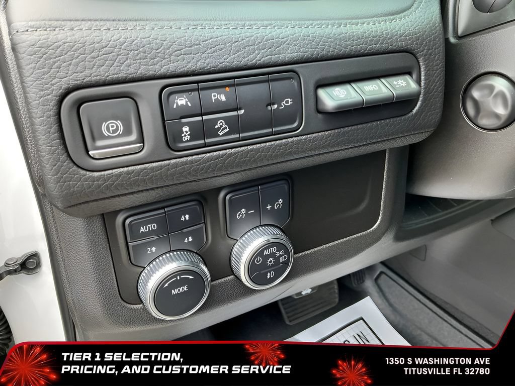 Used 2021 GMC Yukon Denali AWD/4WD image 32