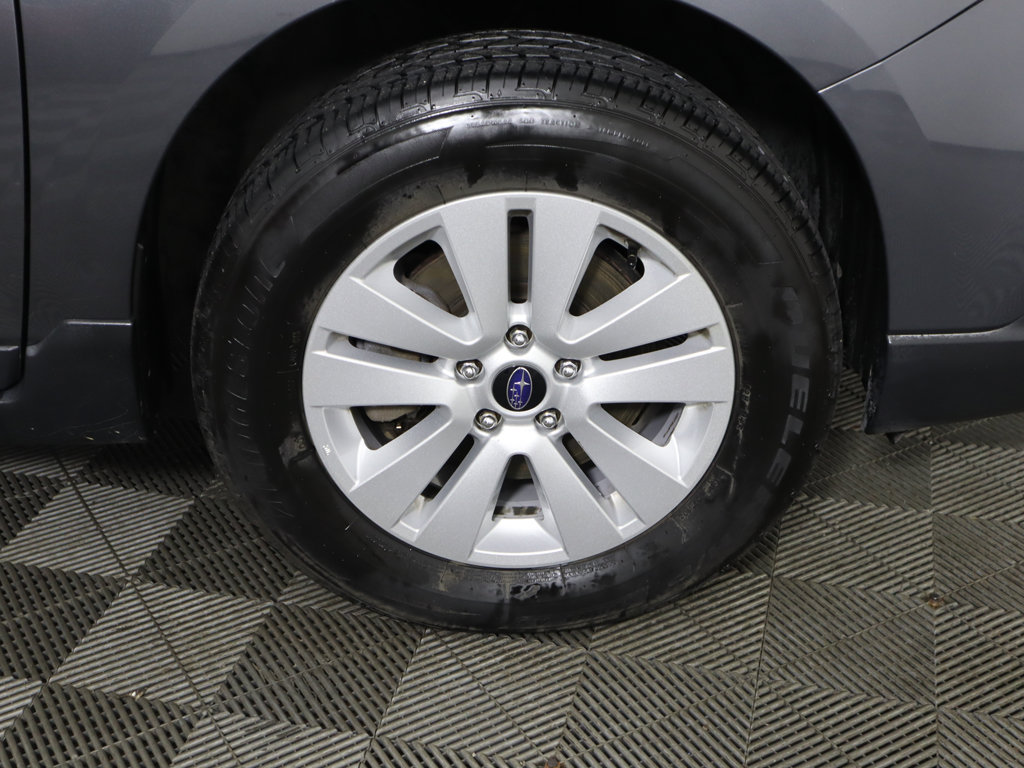 Used 2018 Subaru Outback 2.5i Premium AWD/4WD image 18