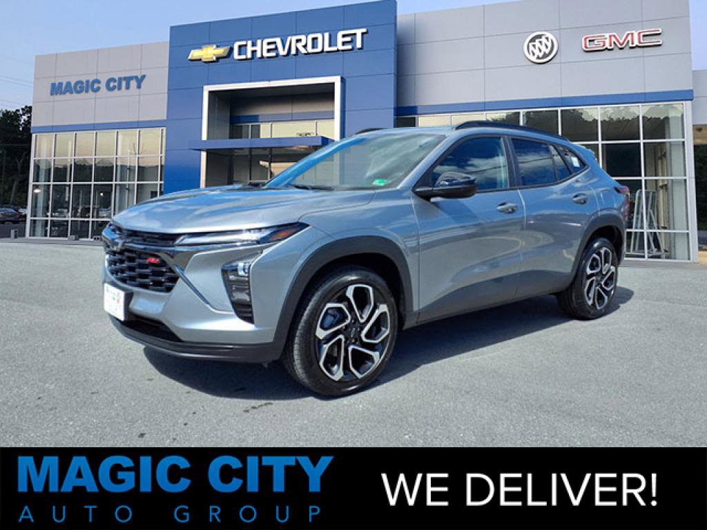 New 2025 Chevrolet Trax RS w/ Sunroof Package