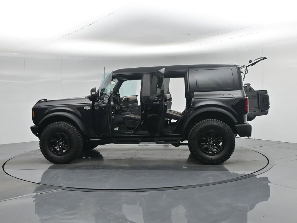 Certified 2024 Ford Bronco Wildtrak image 42
