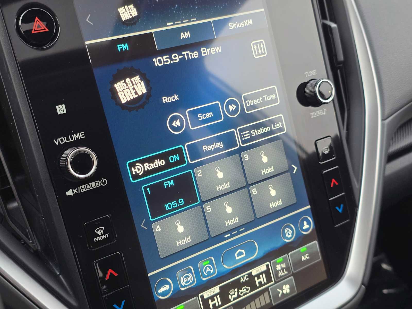 Used 2024 Subaru Crosstrek 2.0i Premium image 32