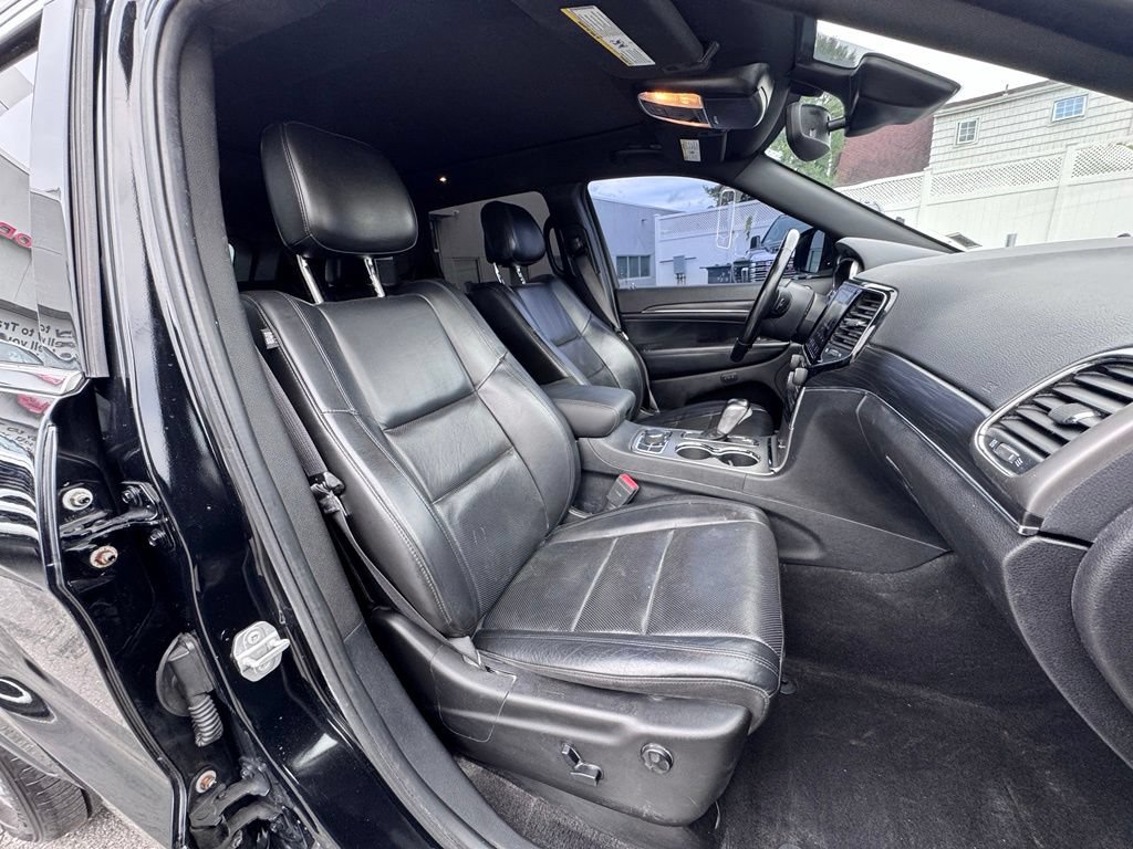 Certified 2020 Jeep Grand Cherokee Limited w/ Luxury Group II AWD/4WD image 19
