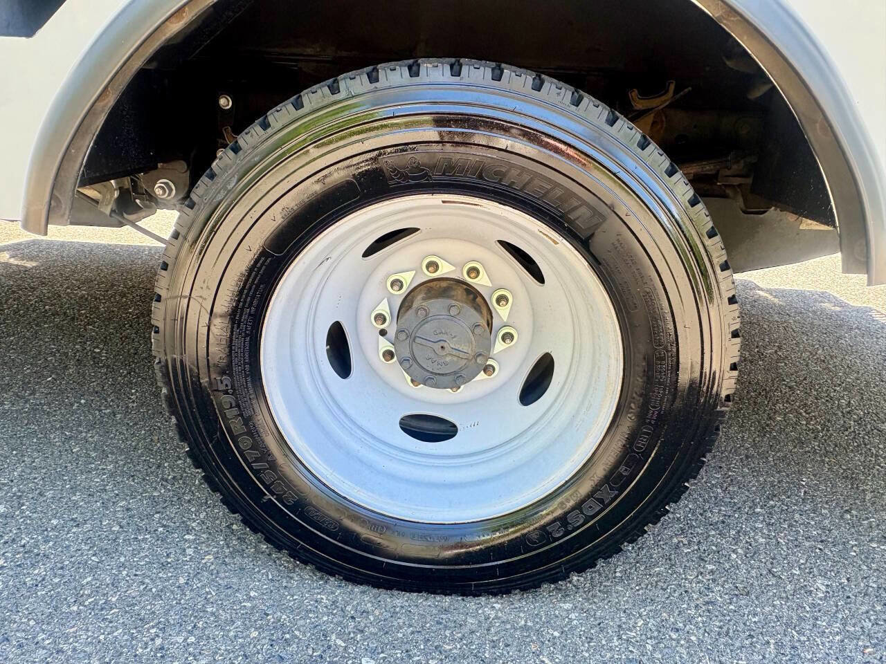 Used 2020 Ford F550 2WD SuperCab Super Duty image 7