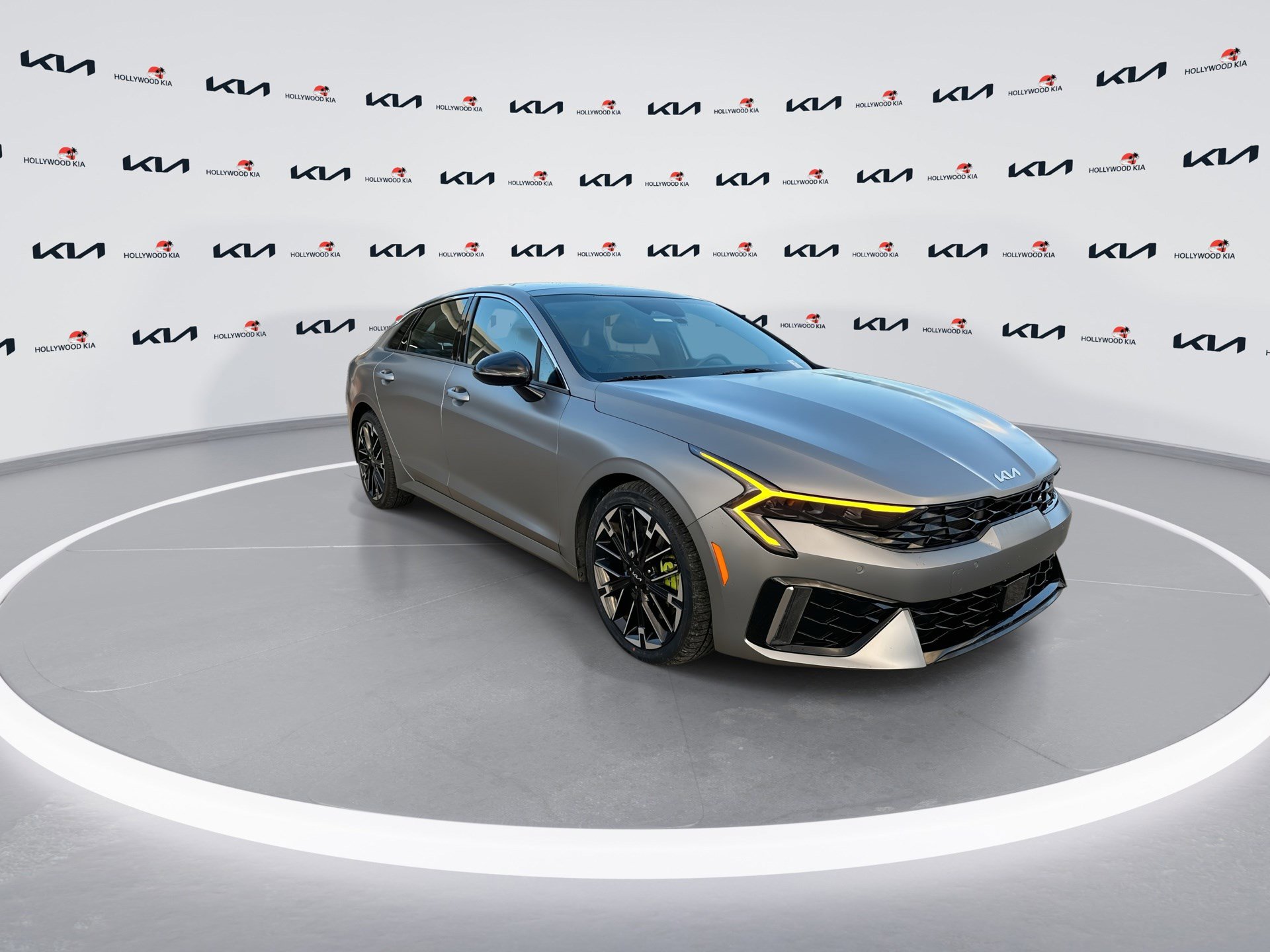 Certified 2025 Kia K5 GT FWD image 2