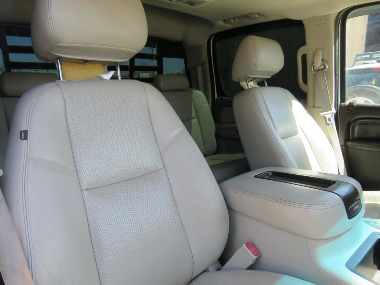 Used 2013 GMC Sierra 2500 SLT w/ SLT Convenience Package AWD/4WD image 22