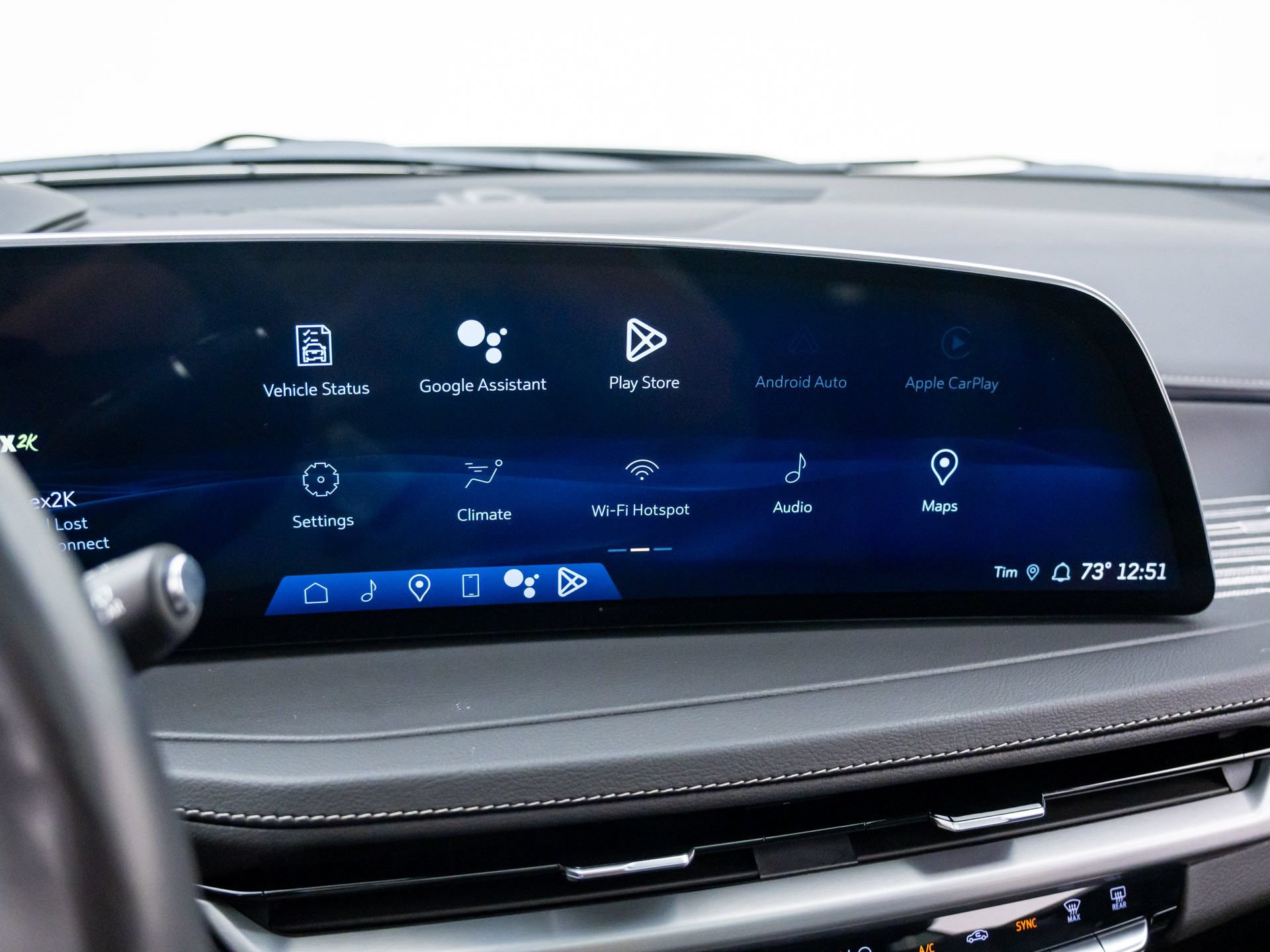 Certified 2024 Cadillac XT4 Premium Luxury w/ Technology Package FWD image 28