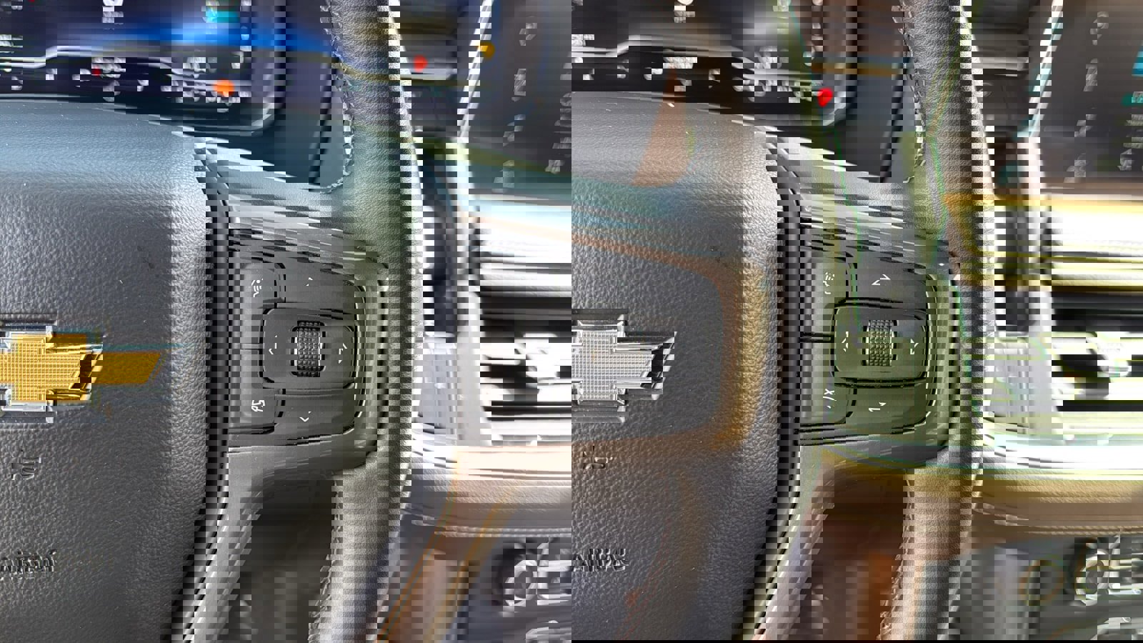 Used 2023 Chevrolet Tahoe High Country w/ LPO, Illumination Package image 16