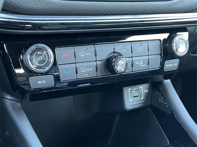 New 2026 Jeep Compass Latitude image 23