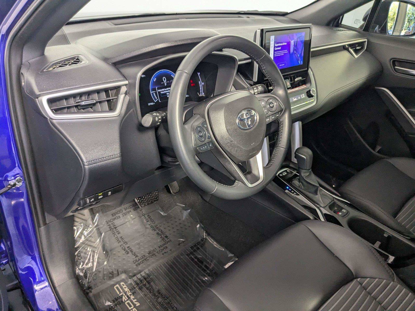 Certified 2024 Toyota Corolla Cross AWD Hybrid w/ Convenience Package image 13