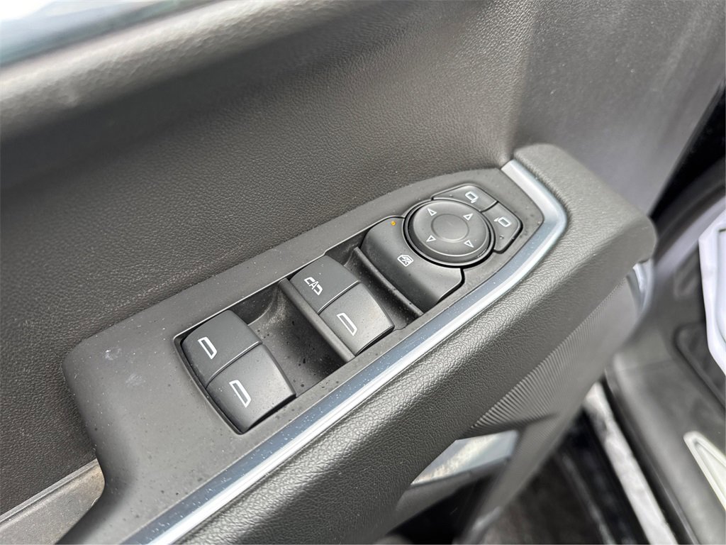 Used 2023 Chevrolet Silverado 1500 LT image 31