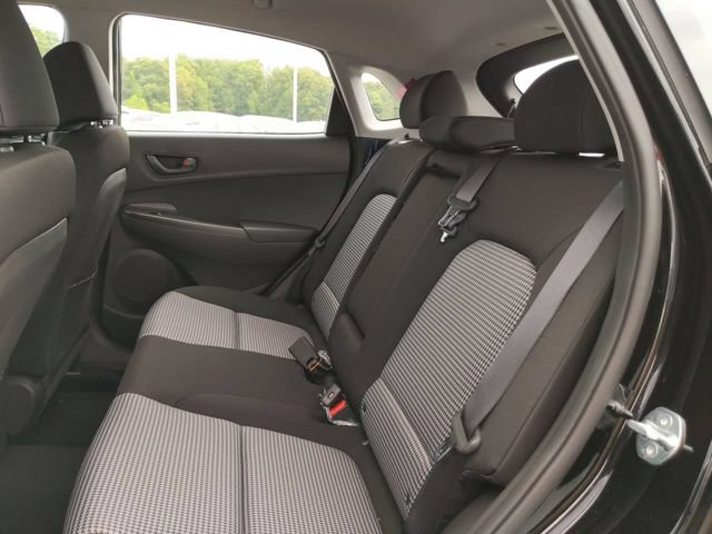 Used 2021 Hyundai Kona SE AWD/4WD image 14
