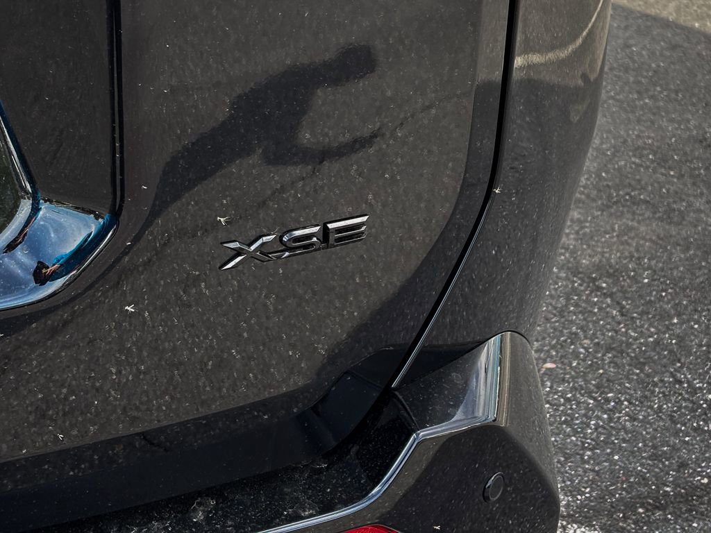 New 2026 Toyota RAV4 XSE image 7