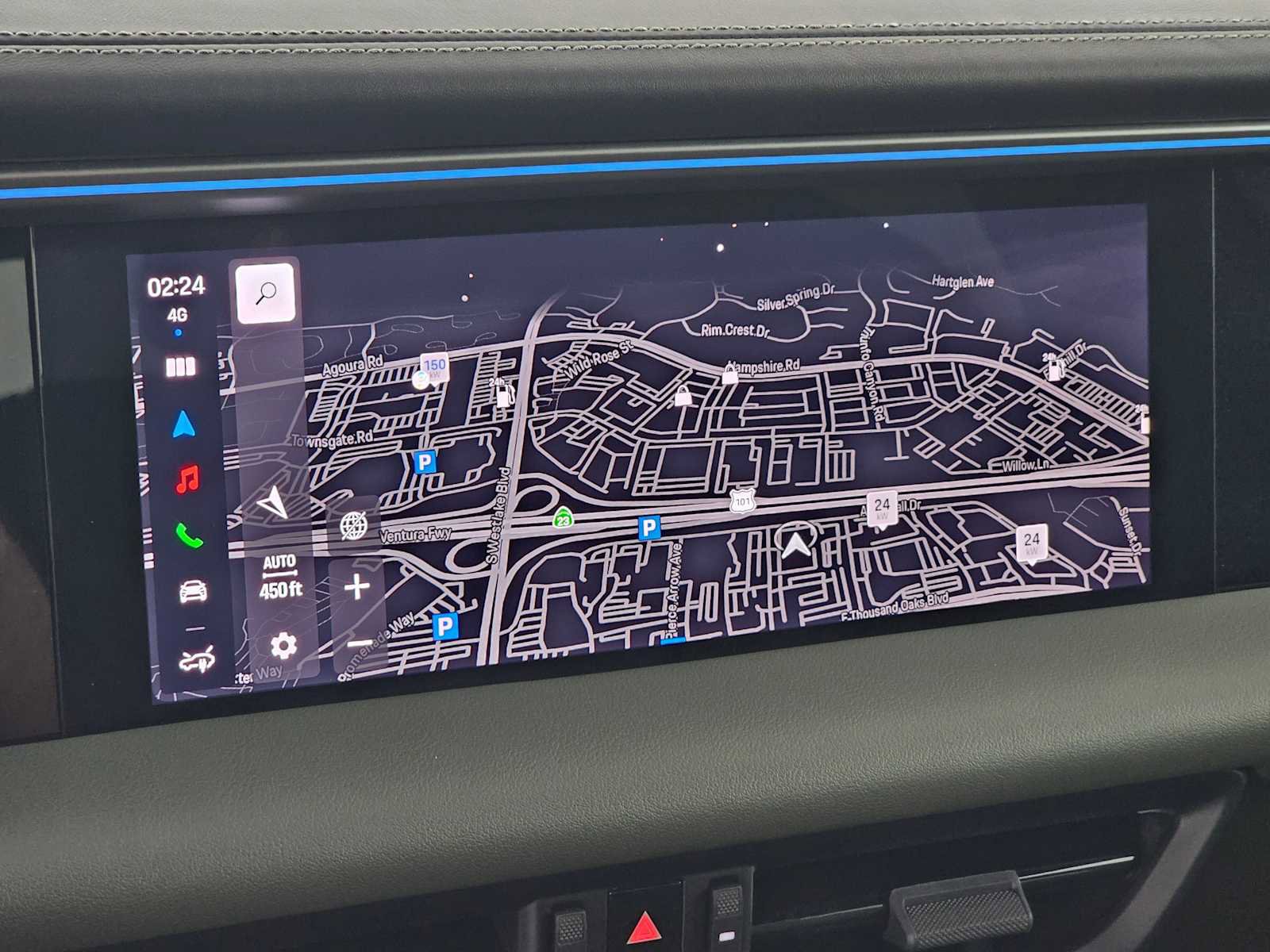 Used 2024 Porsche Macan 4 Electric image 26