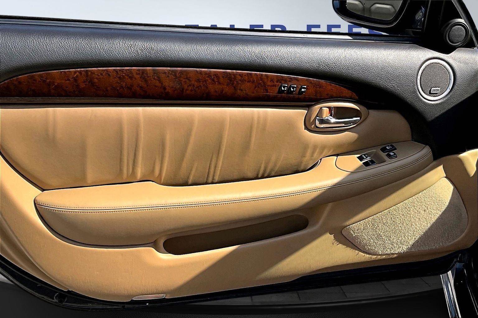 Used 2008 Lexus SC 430 Convertible image 17