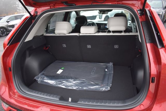 New 2026 Kia Niro EX image 17