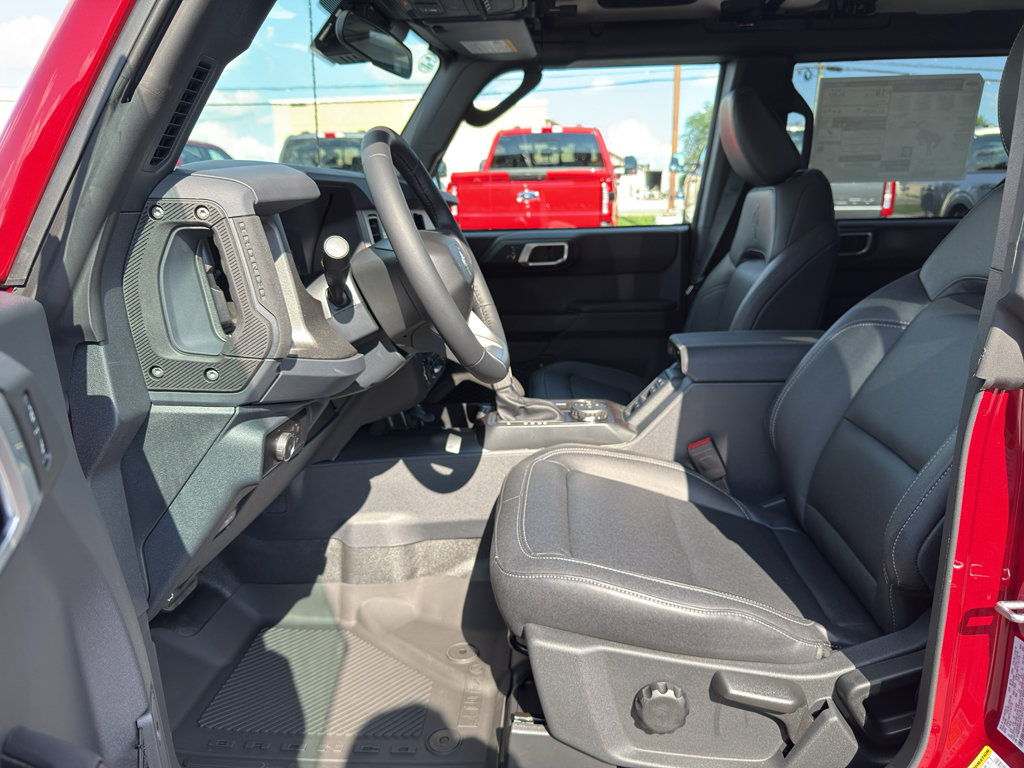 New 2026 Ford Bronco Badlands AWD/4WD image 10
