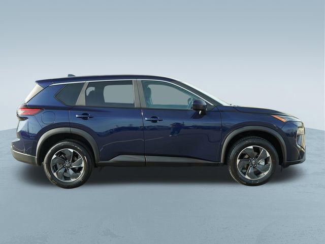 Used 2025 Nissan Rogue SV FWD image 10