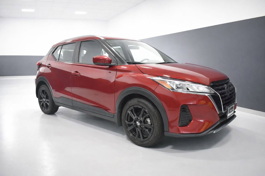 Used 2021 Nissan Kicks SV image 7