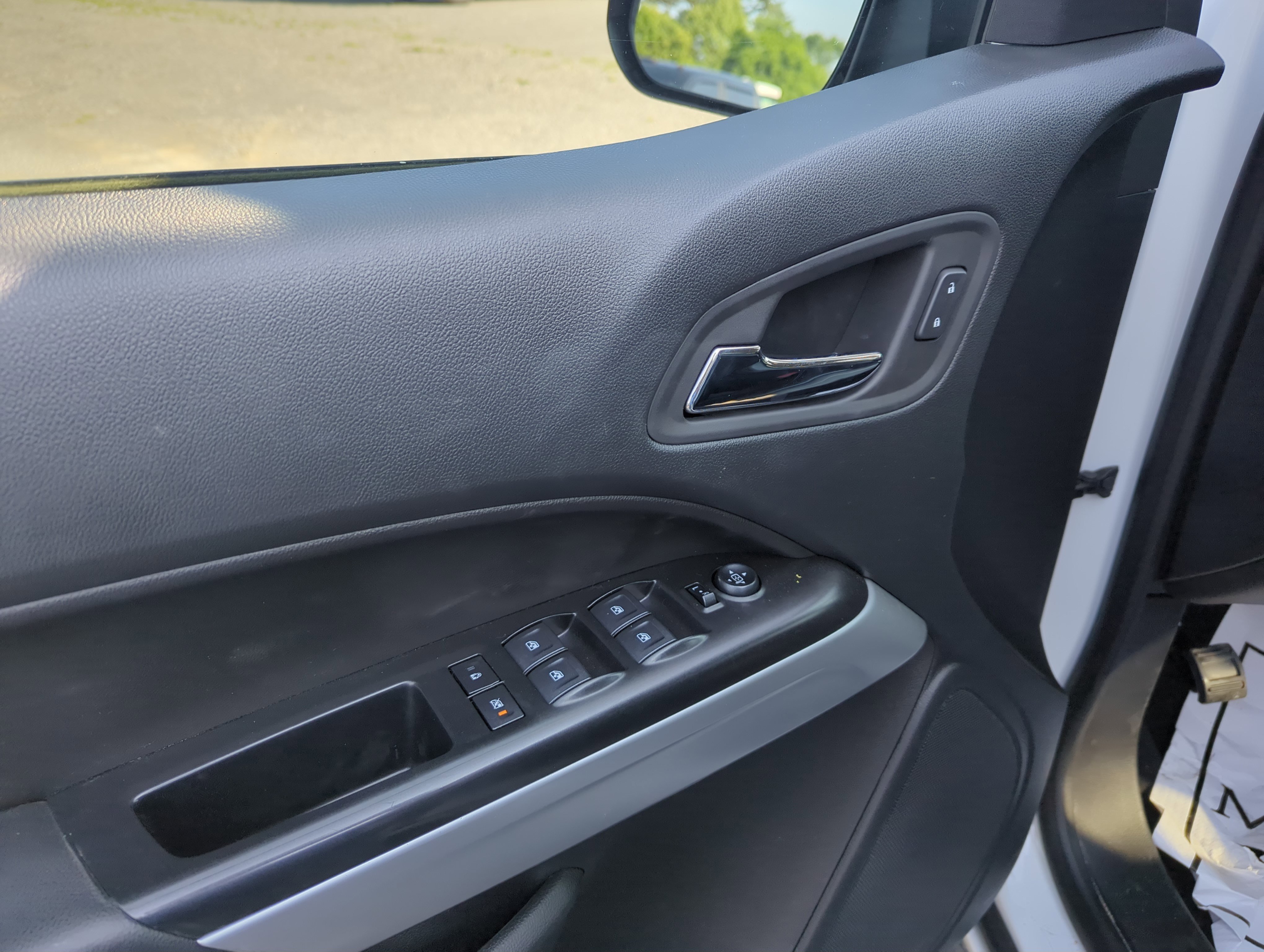 Used 2022 Chevrolet Colorado ZR2 image 9