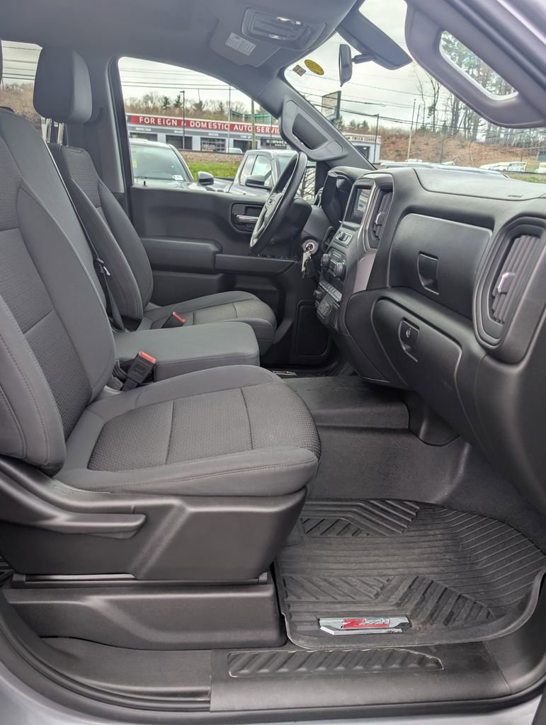 Used 2020 Chevrolet Silverado 1500 Custom Trail Boss w/ Custom Convenience Package AWD/4WD image 19