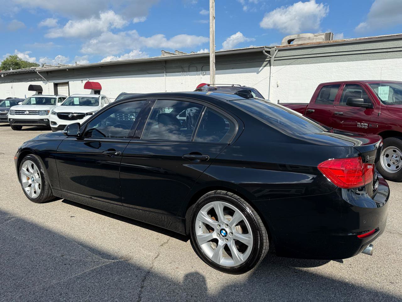 Used 2015 BMW 320i Sedan RWD image 8