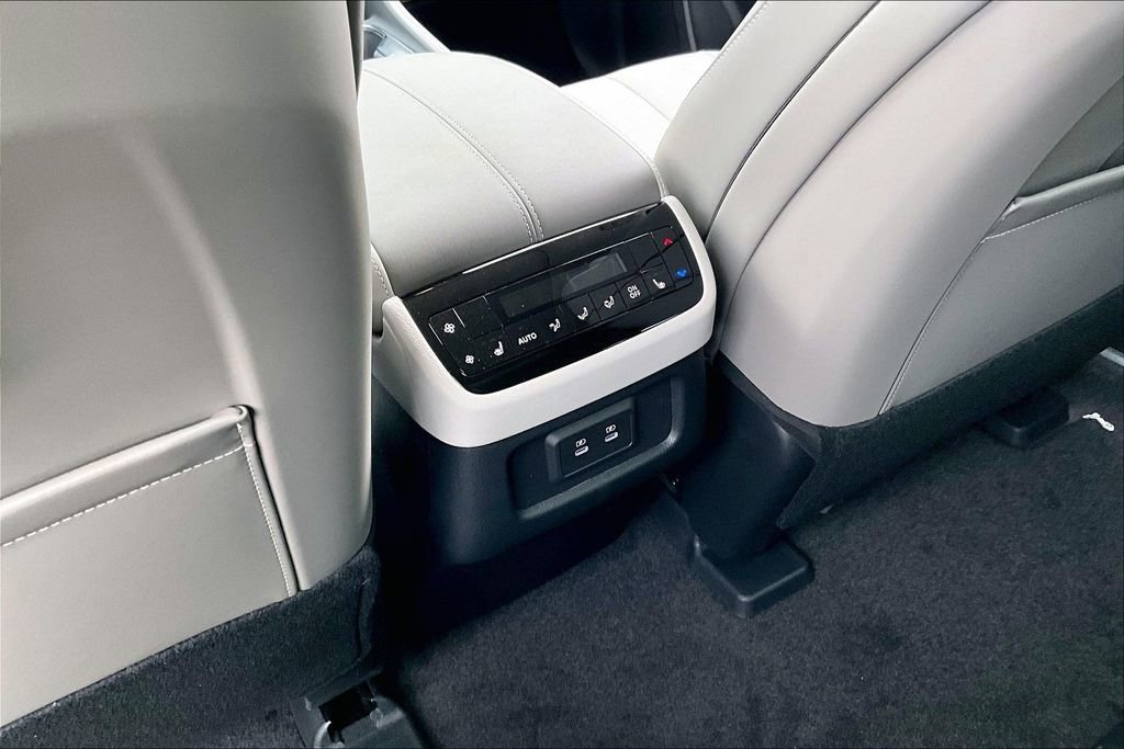 New 2026 INFINITI QX60 Luxe w/ Cargo Package FWD image 46