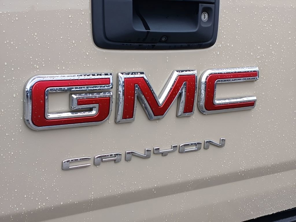 Used 2022 GMC Canyon AT4 w/ Trailering Package image 28