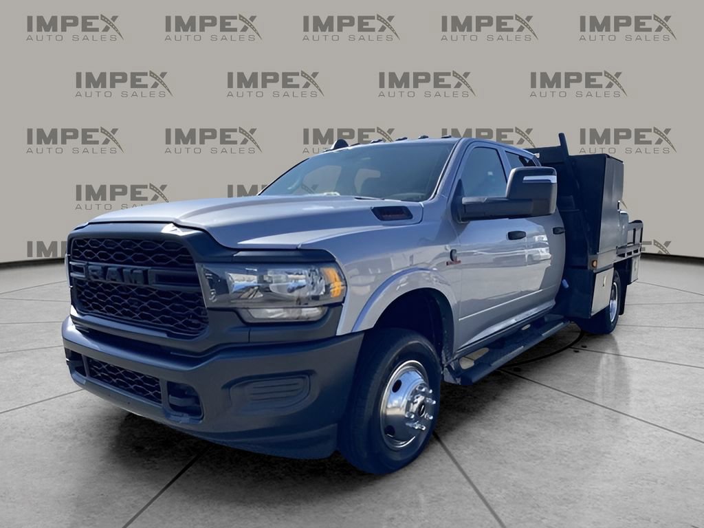 Used 2023 RAM 3500 Tradesman w/ Max Tow Package RWD image 4