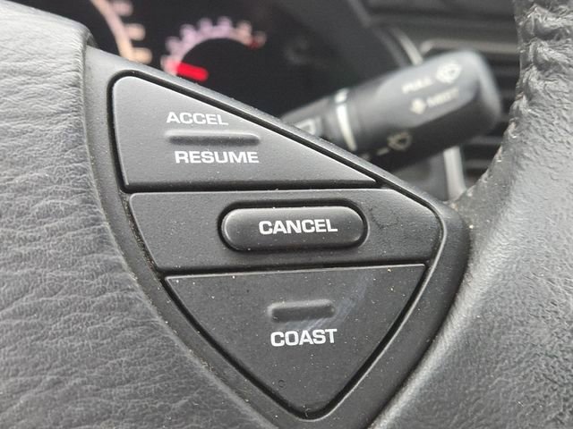 Used 2005 Chrysler Pacifica AWD w/ Cargo Convenience Group image 8