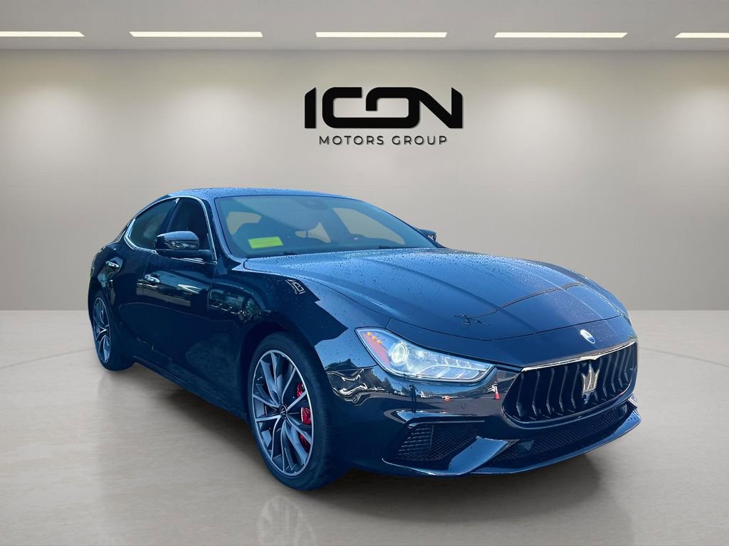 Used 2022 Maserati Ghibli Modena Q4 image 4