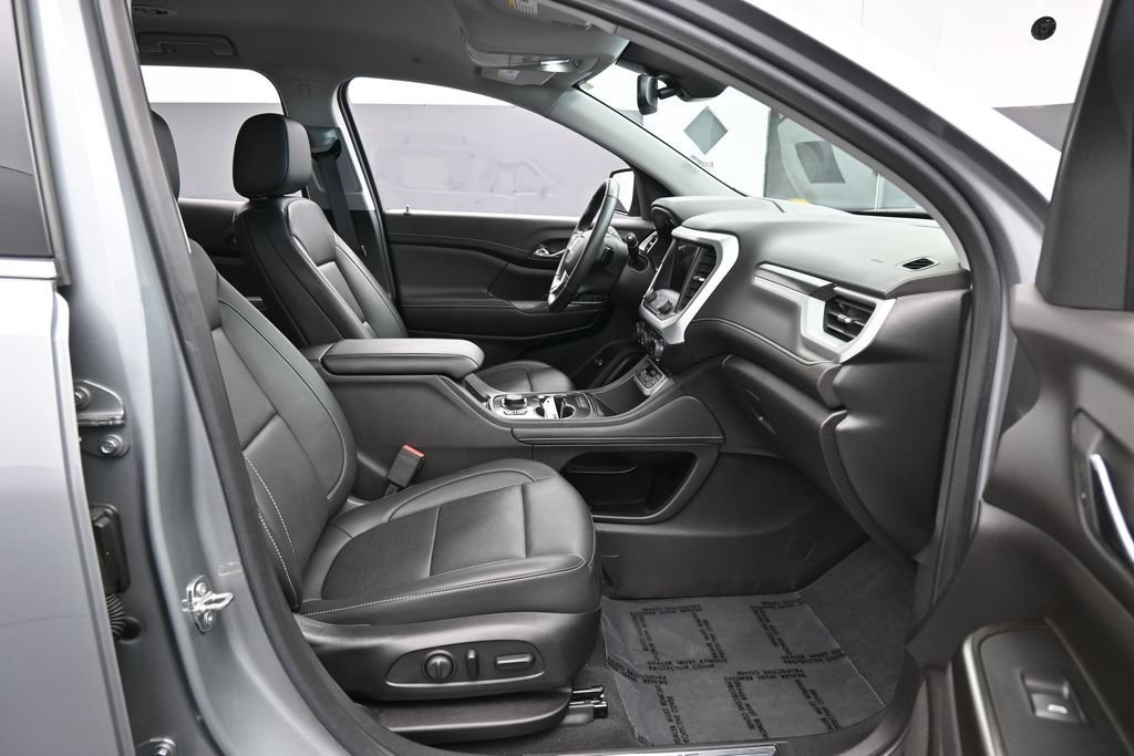 Used 2023 GMC Acadia SLT w/ Technology Package FWD image 54