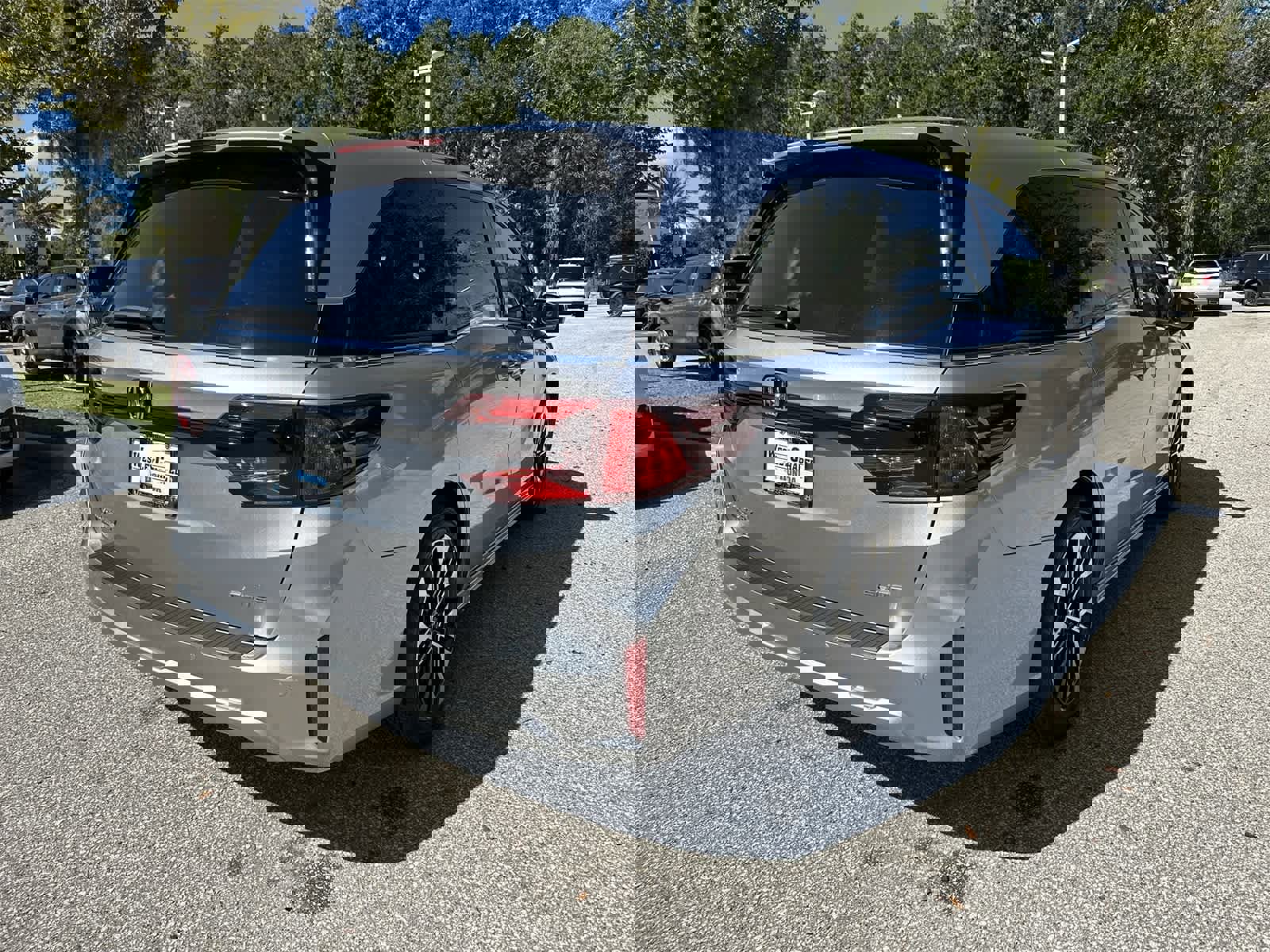 New 2026 Honda Odyssey Elite image 6