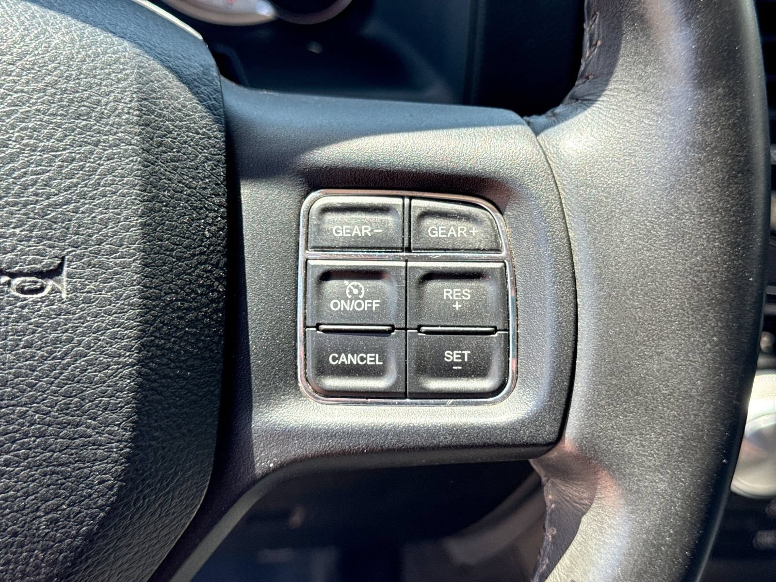 Used 2016 RAM 1500 Sport AWD/4WD image 28