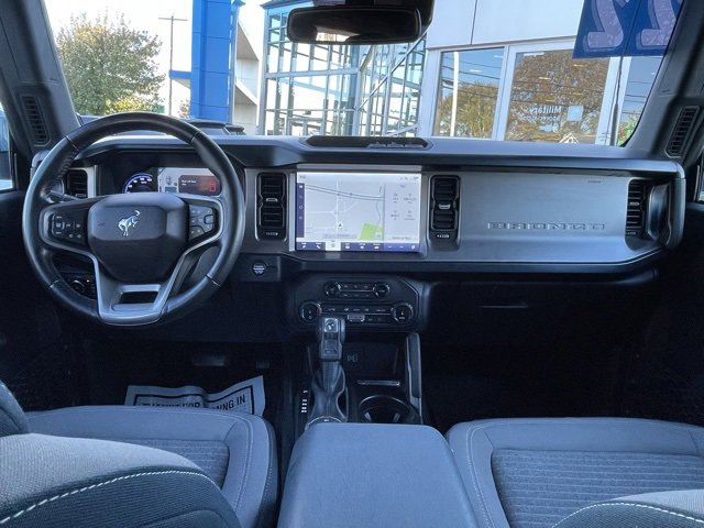 Used 2022 Ford Bronco Outer Banks image 3