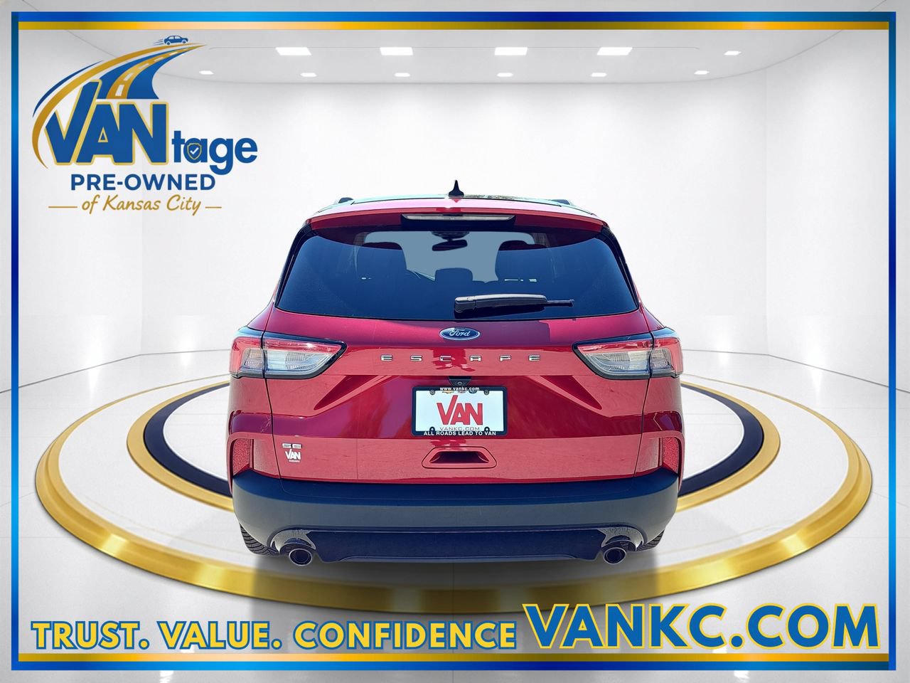 Used 2022 Ford Escape SE w/ SE Sport Appearance Package FWD image 7