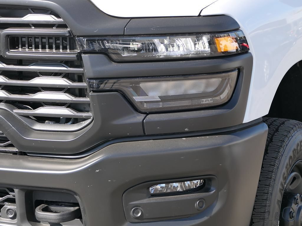 New 2025 RAM 2500 Tradesman AWD/4WD image 11