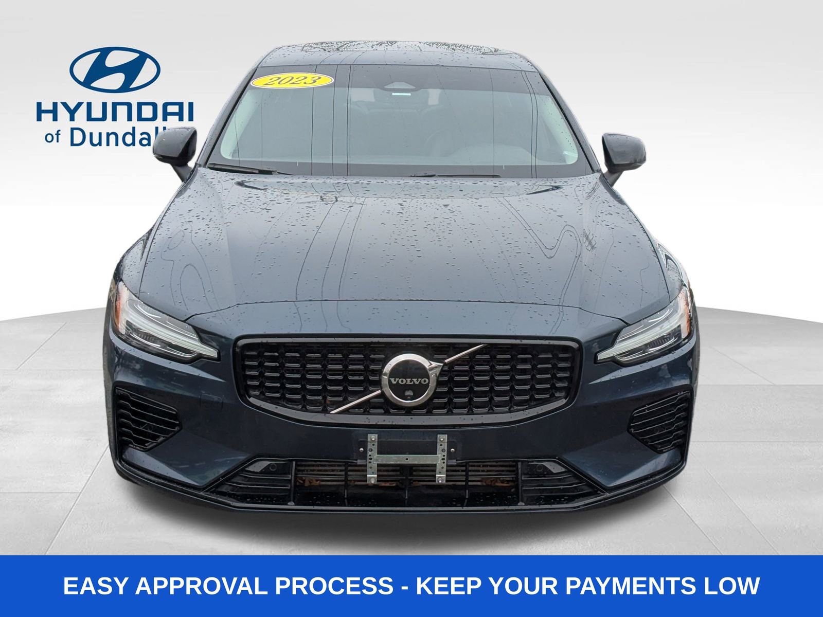 Used 2023 Volvo S60 T8 Plus image 11